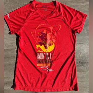 2019 RunDisney Princess Fairytale Challenge race tshirt - size small